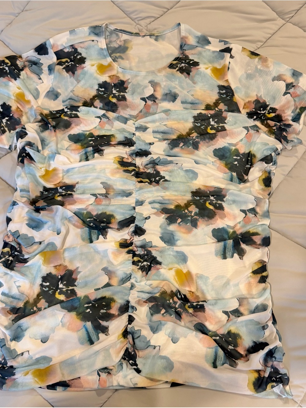 Torrid Watercolor Floral Ruched Short Sleeve Top - Blue, Pink, Yellow